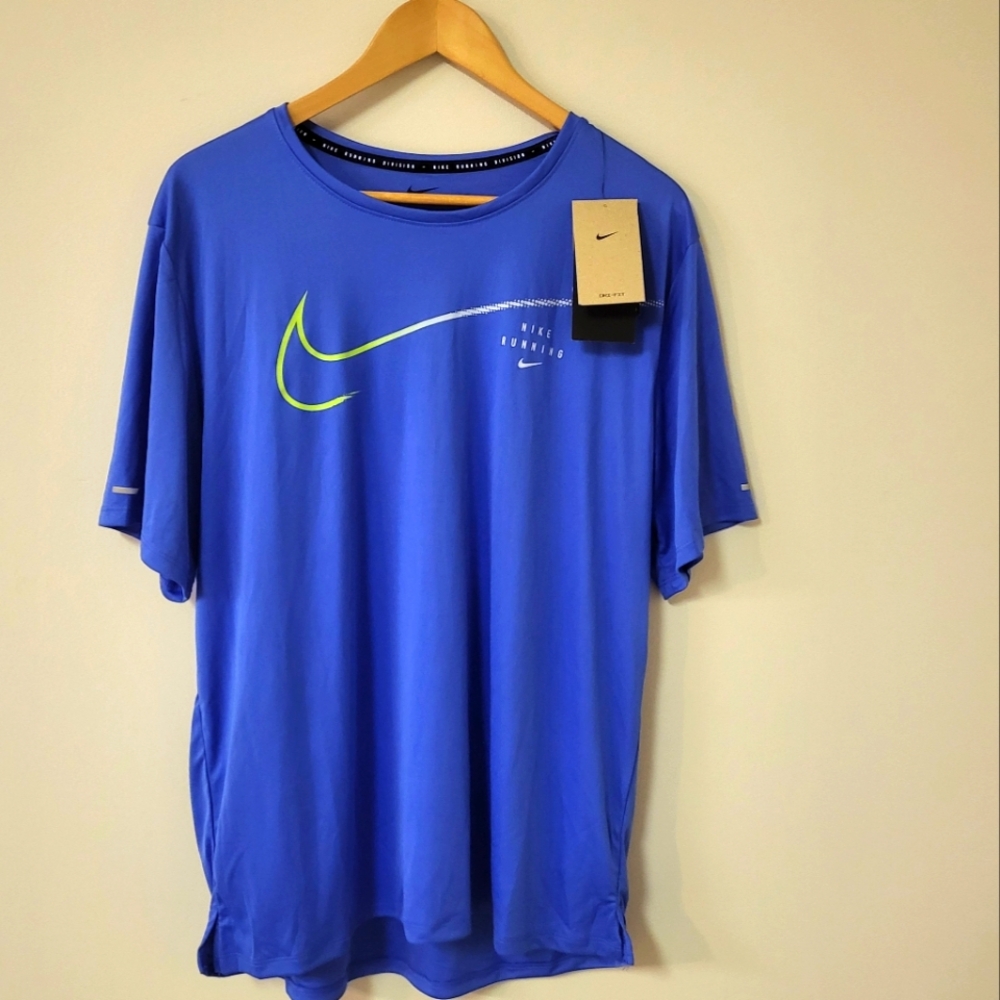 Nike Blue Short Sleeve Tee with Swoosh